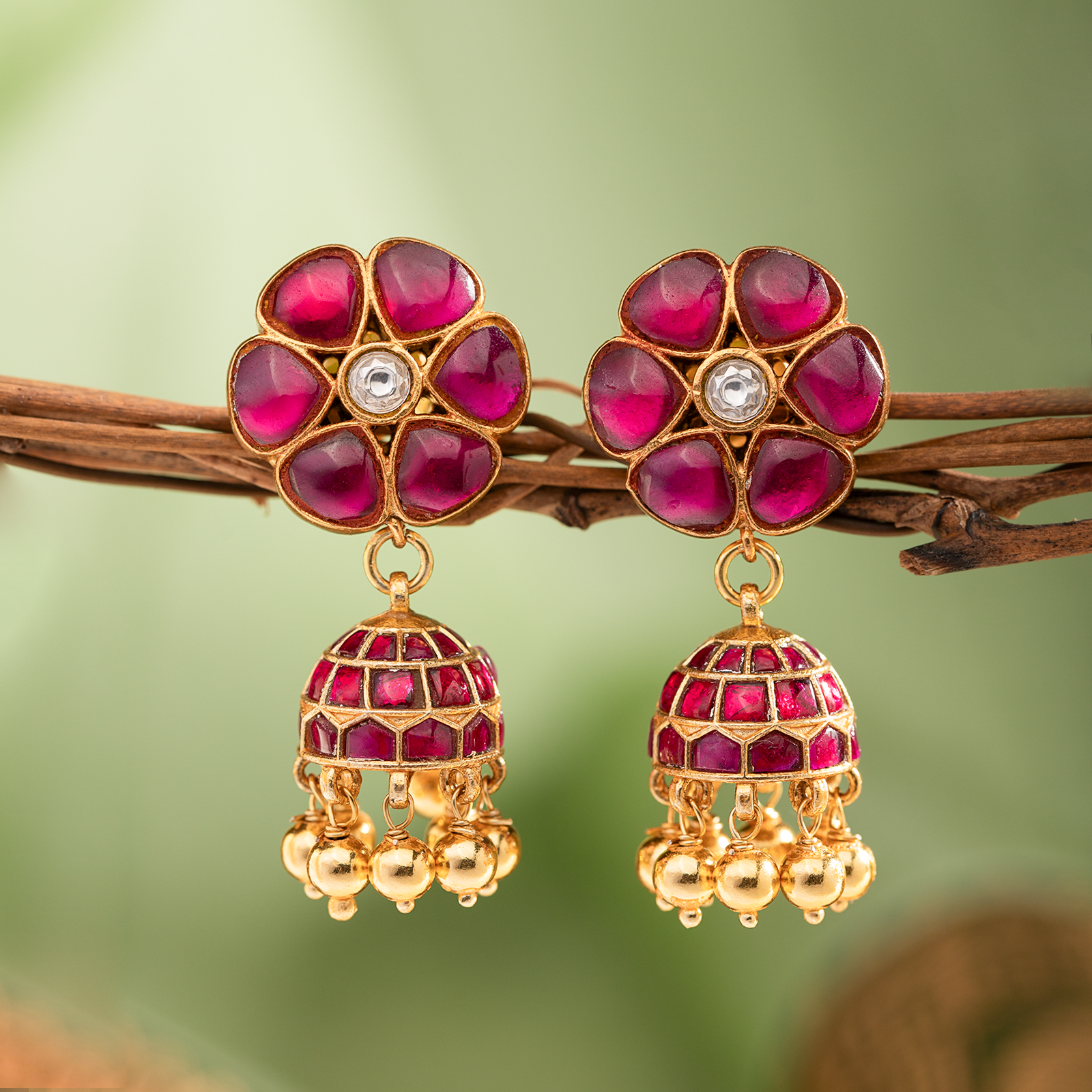 Raktapushpa Jhumki