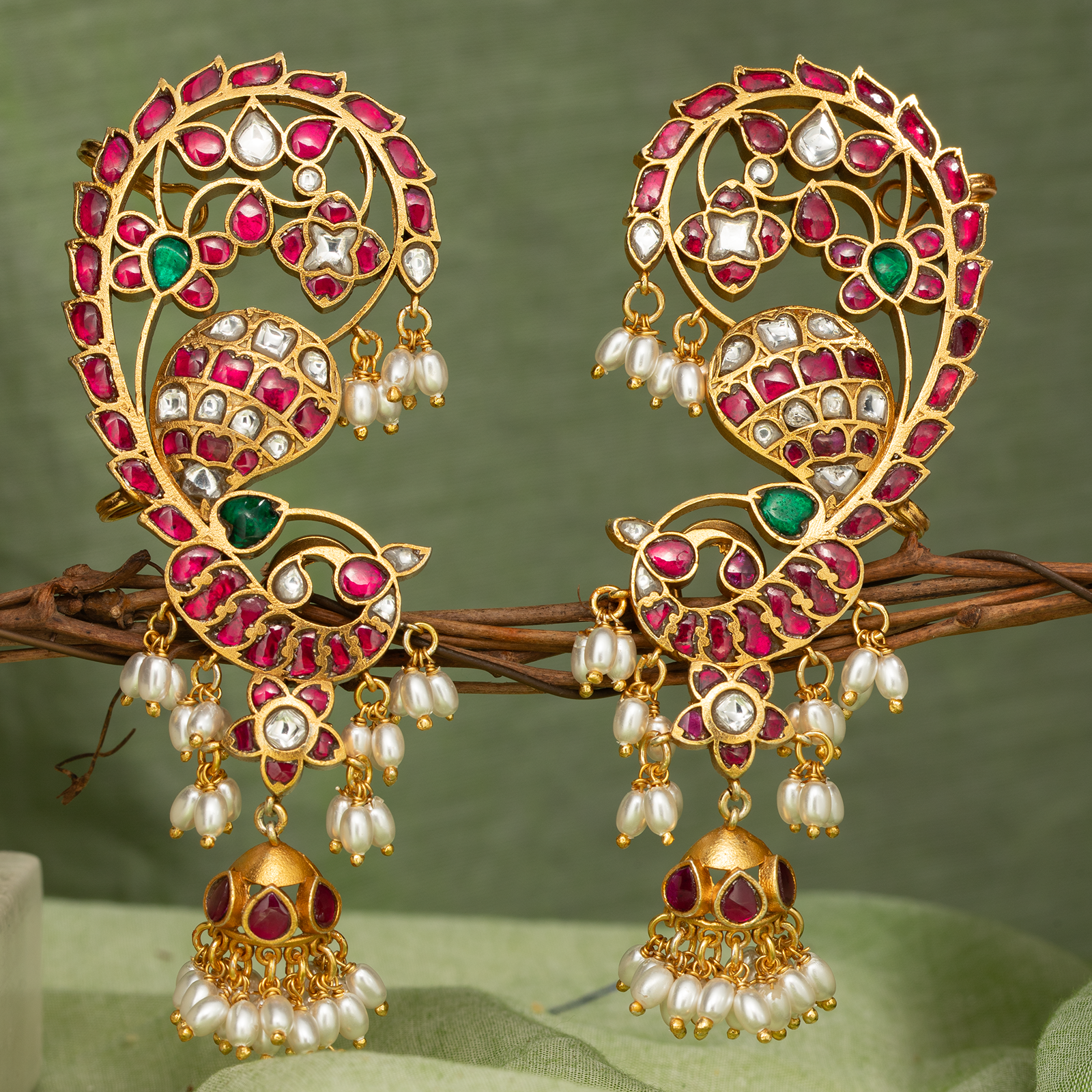 Manga Mayil Jhumka