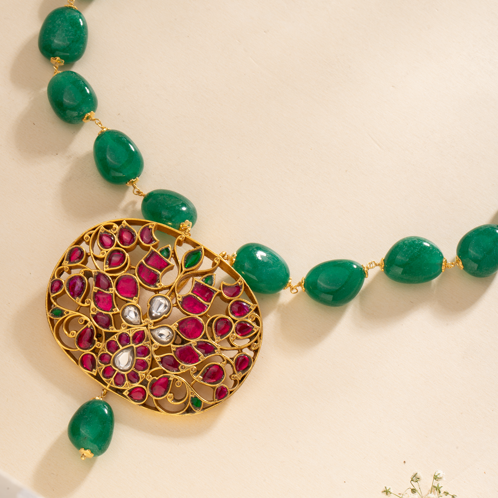 Pacha Poigai Necklace