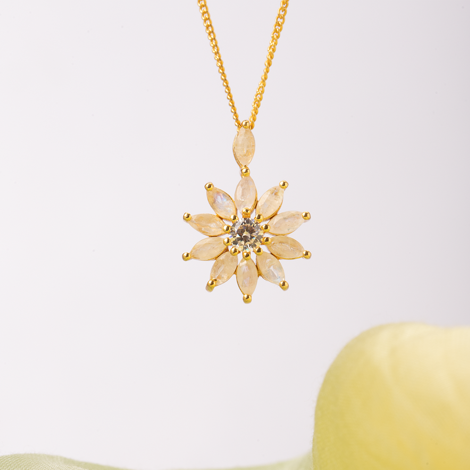 Astra Petale Necklace