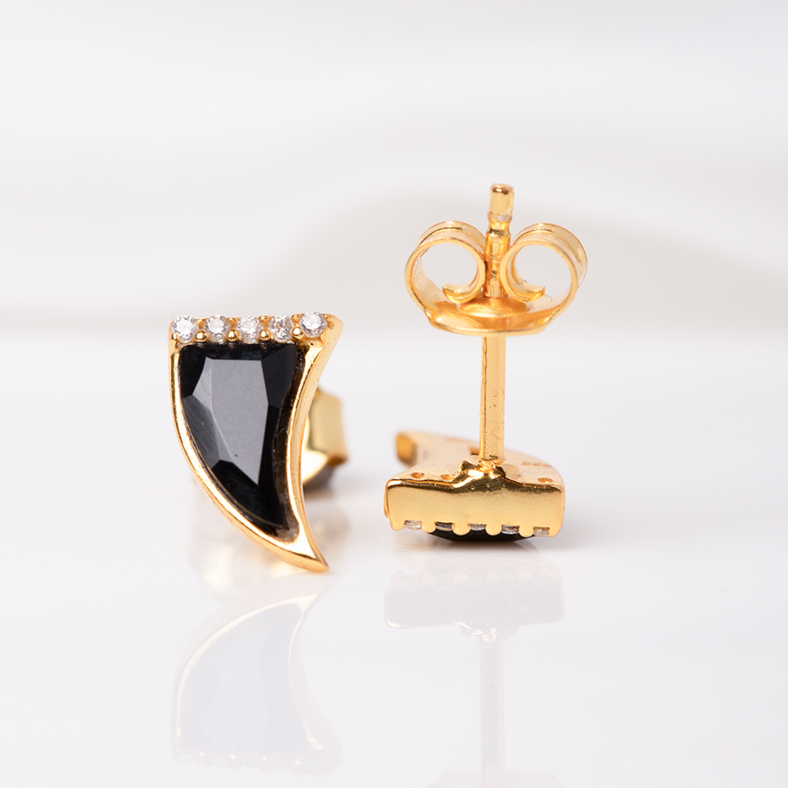 Obsidian Claw Studs