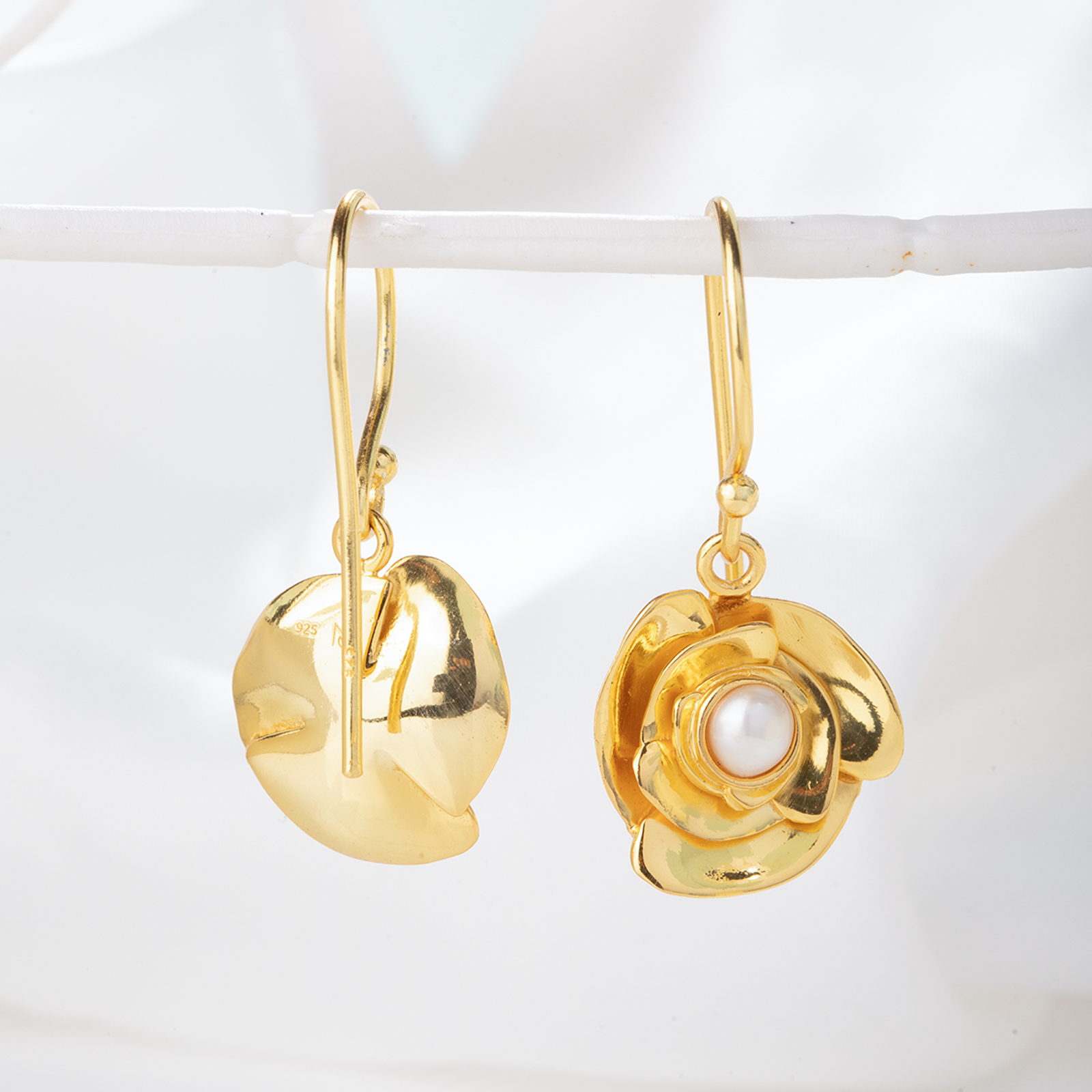 Rosélia Pearl Bloom Earrings