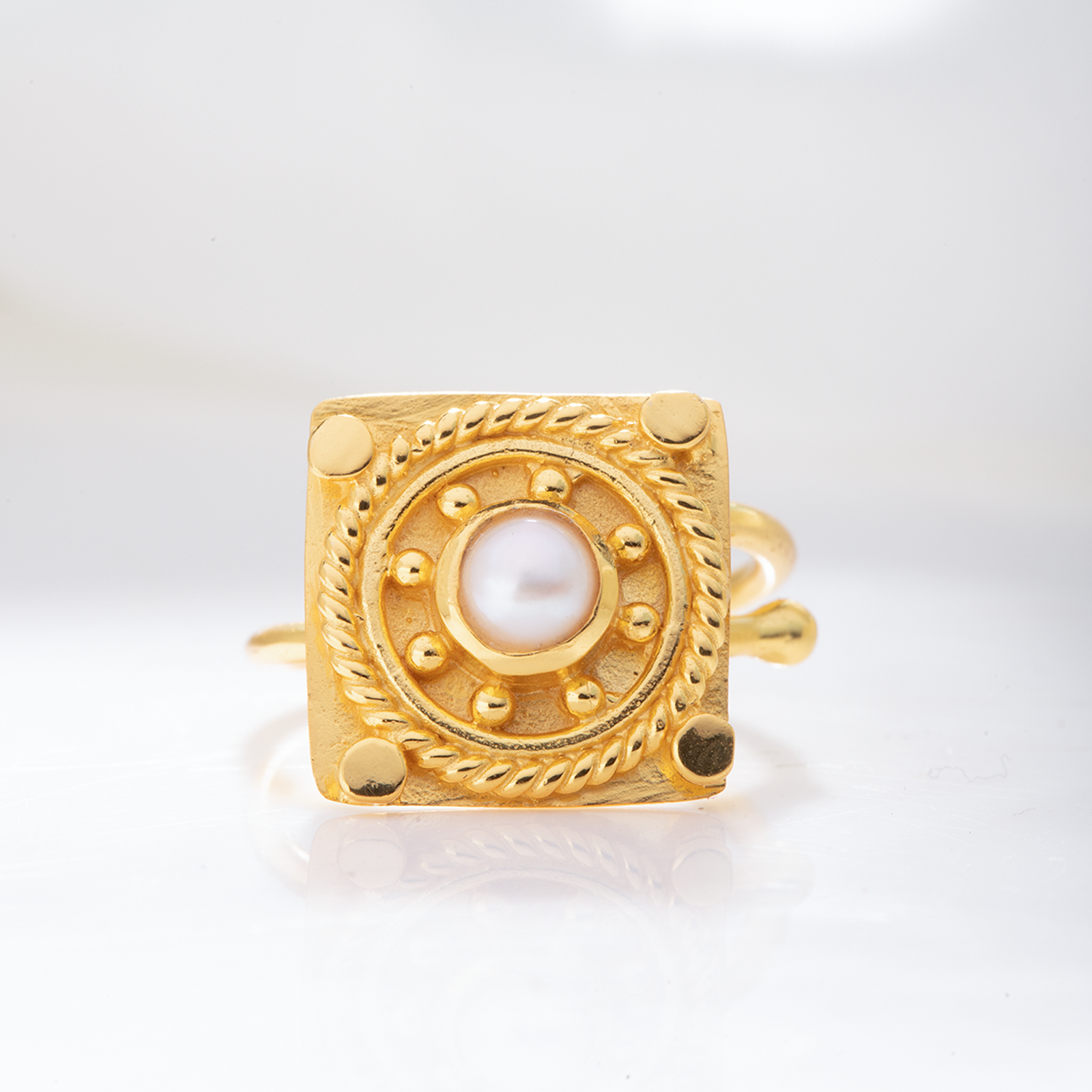 Imperium Pearl Crest Ring