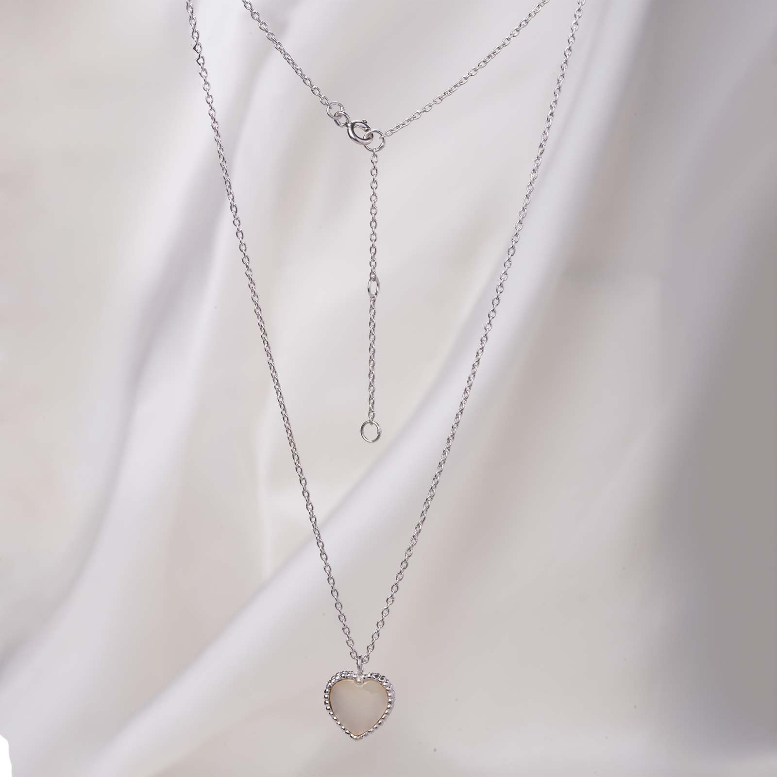 Amoura Pearl Heart Necklace