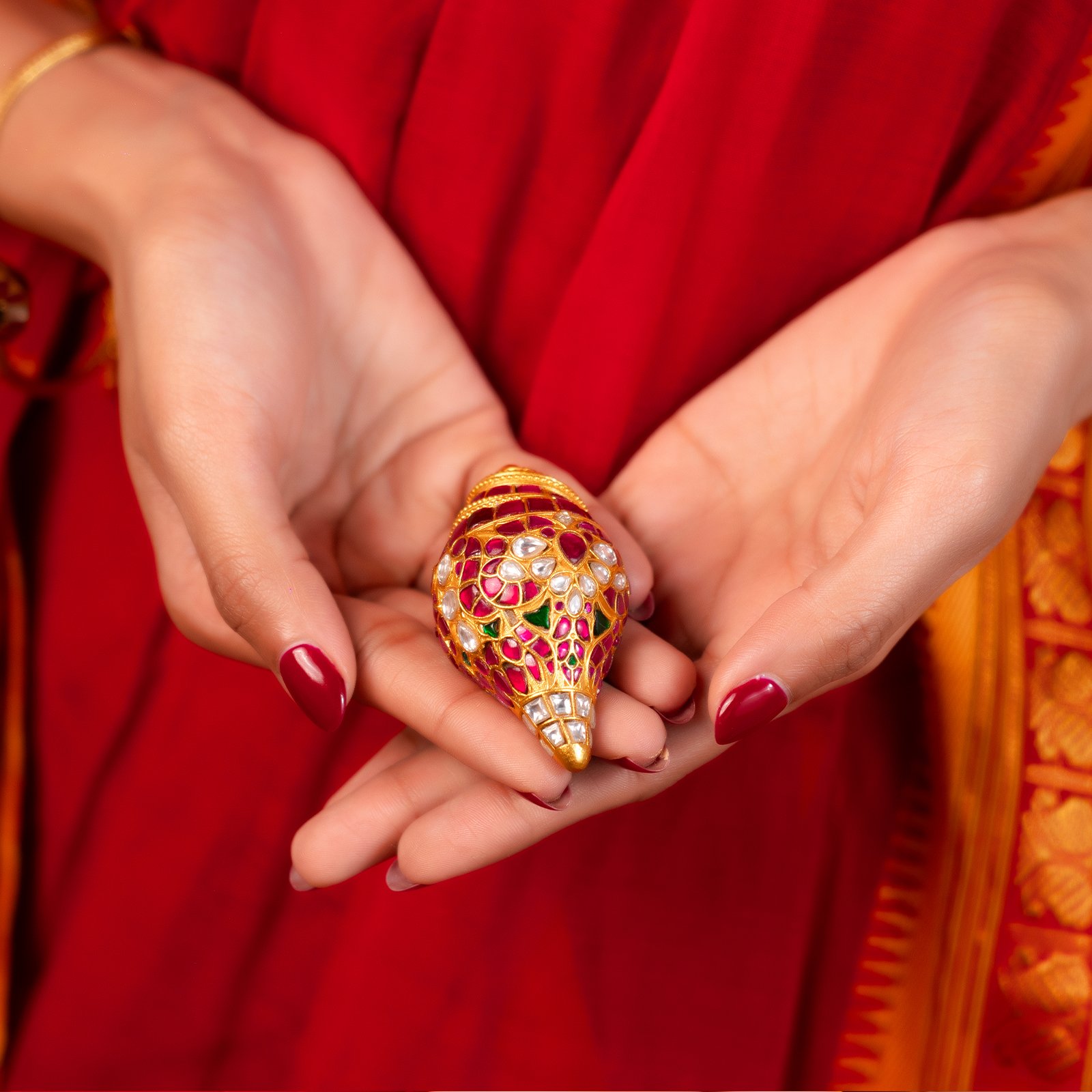 Shankha Ratna Devotional Decor