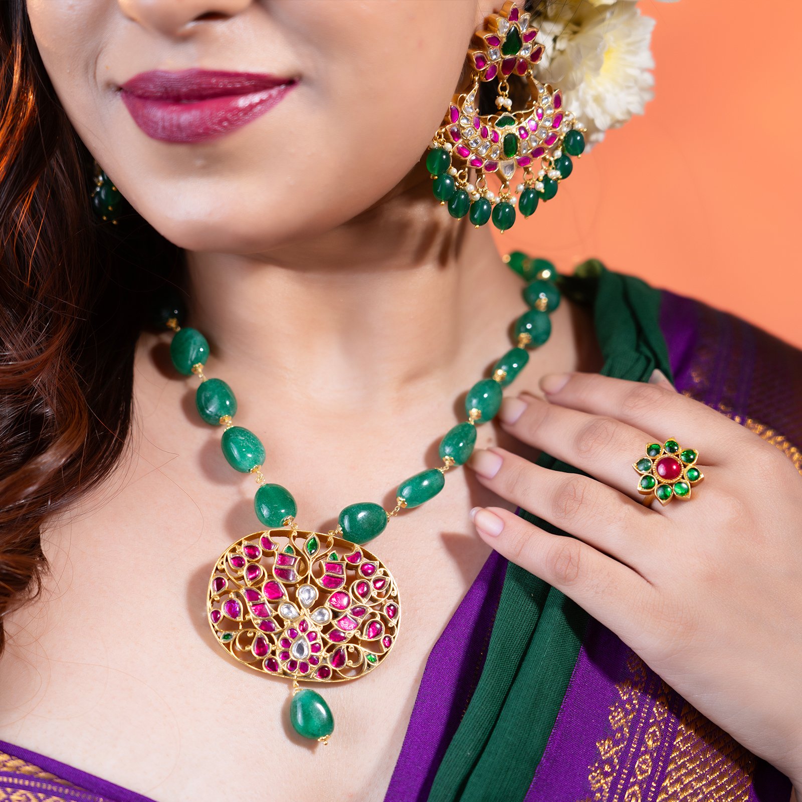Pacha Poigai Necklace
