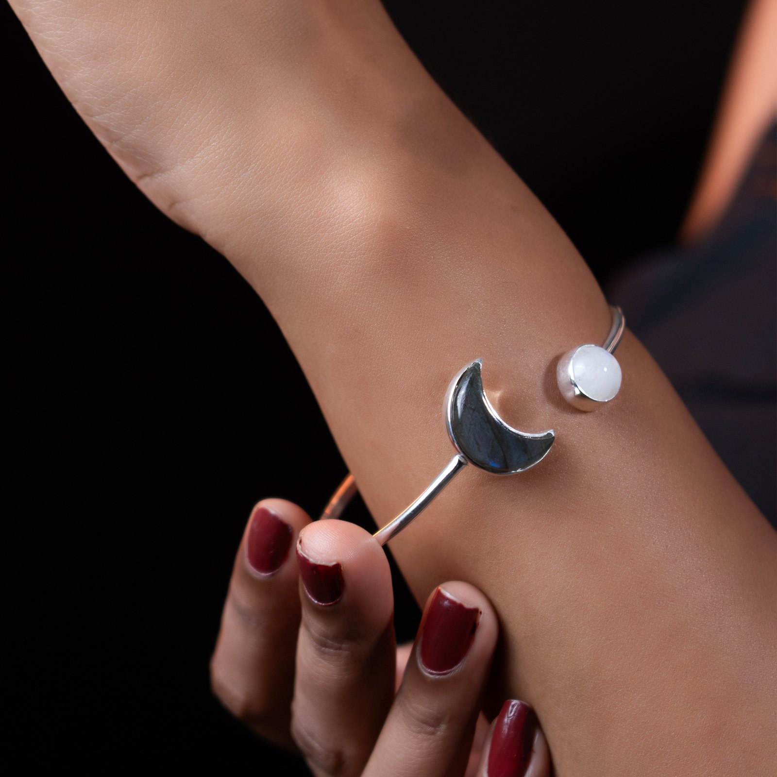 Lunara Crescent Cuff