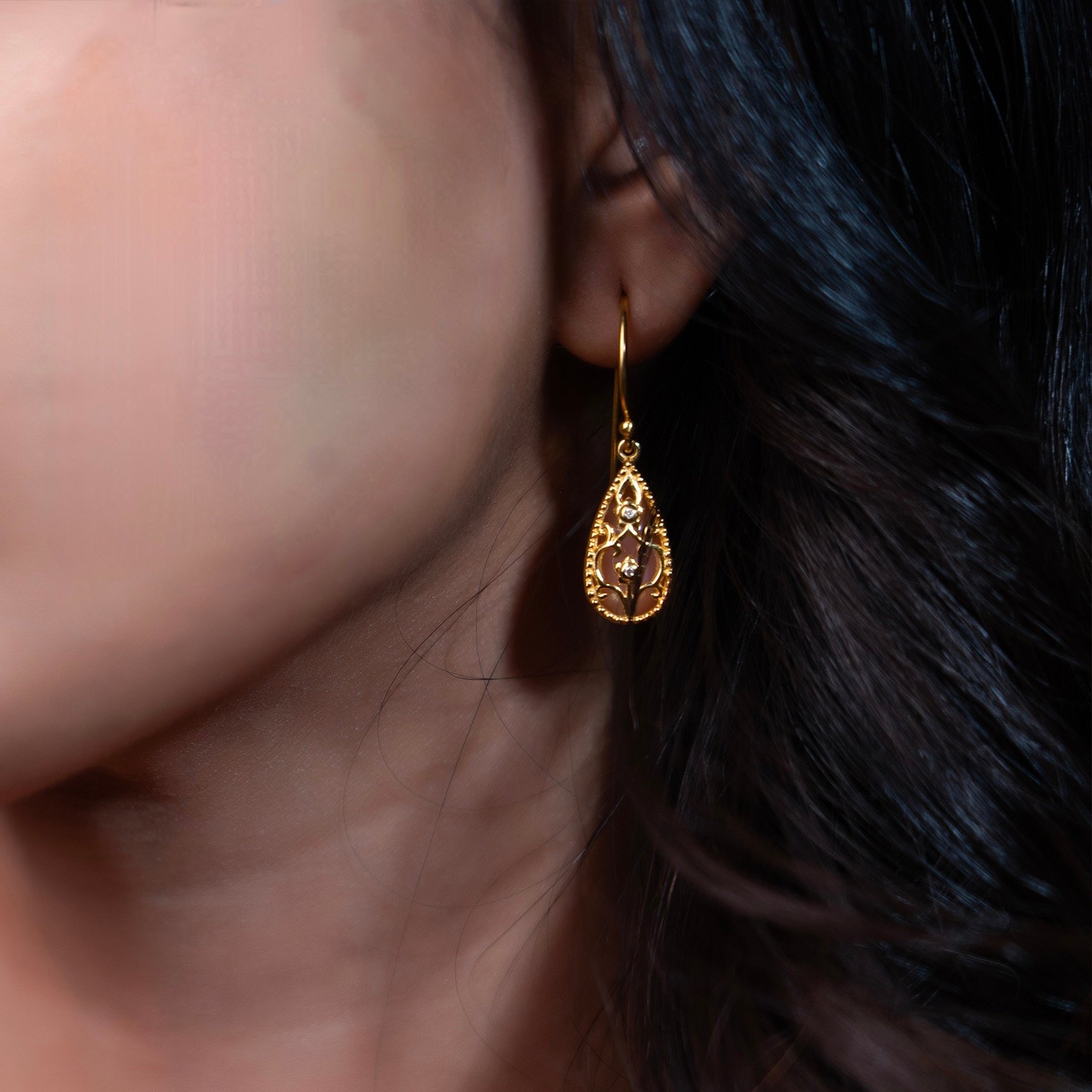 Golden Petals Drops