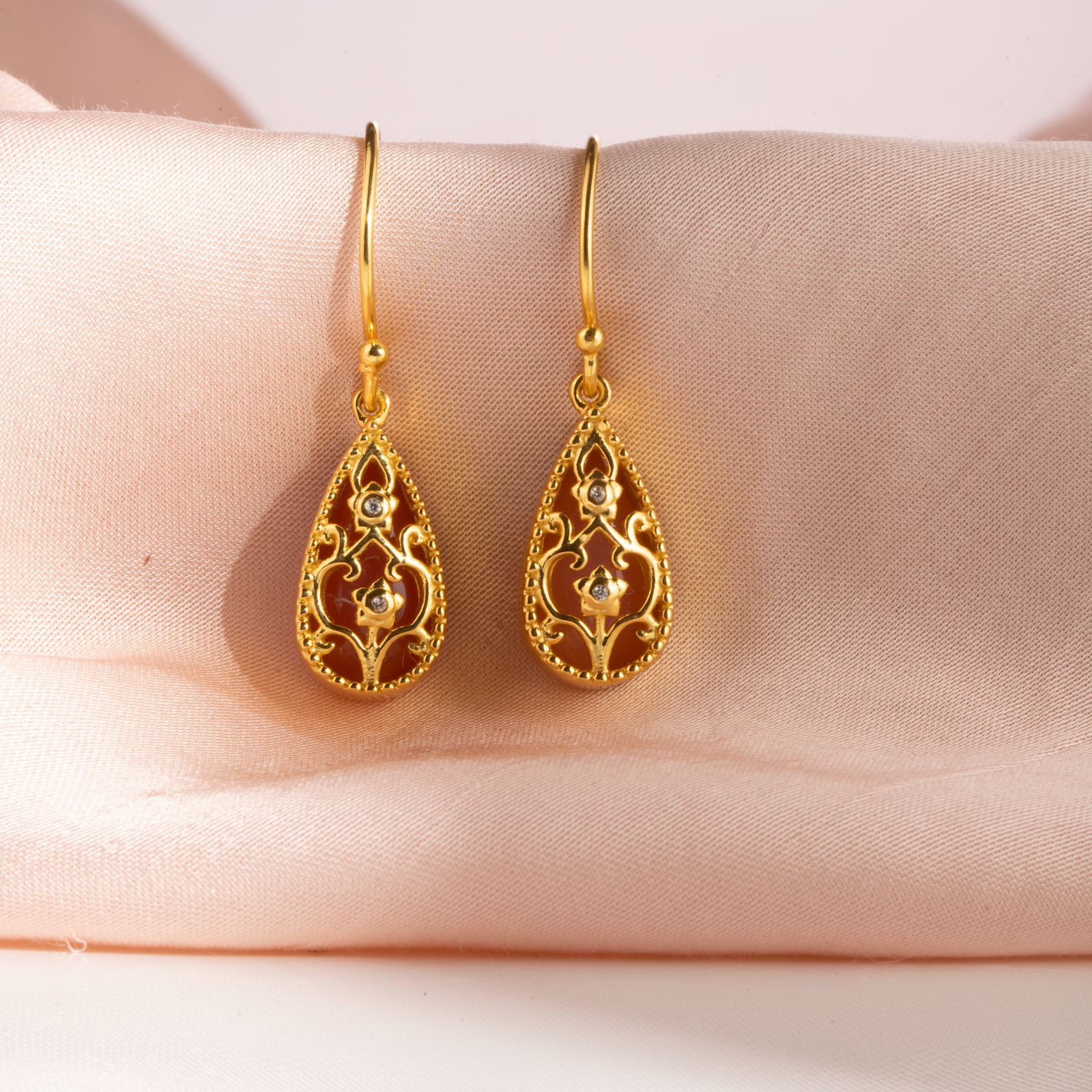 Golden Petals Drops